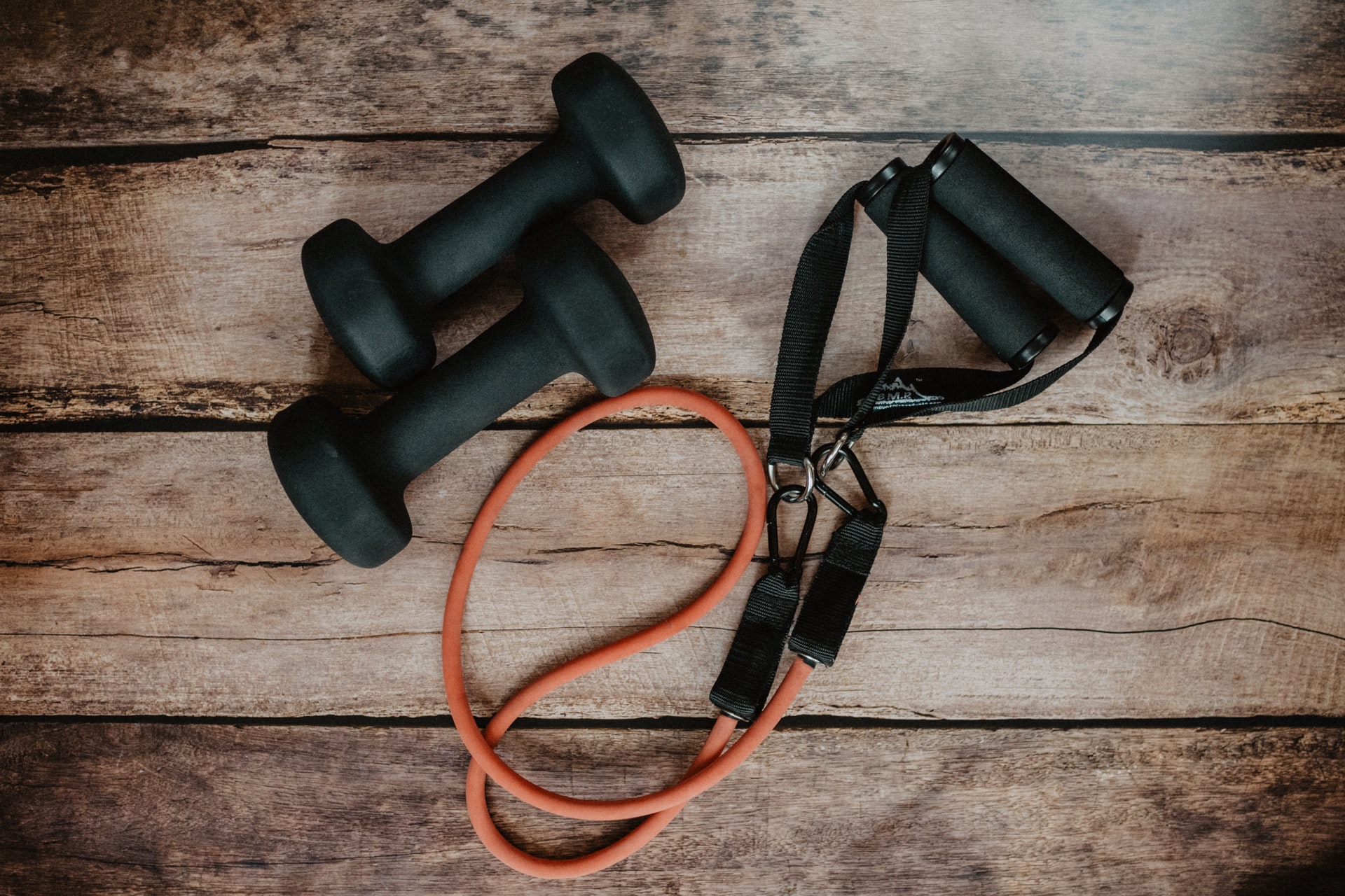 ¿Puede el deporte en casa ser igual de efectivo que en un gimnasio?