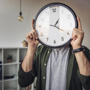 La Hora En Inglés
