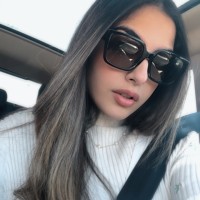 Profesor - Ava Sabouri