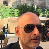 Profesor - Jagmel Grewal