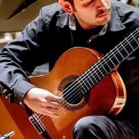 Profesor Adrián Nuez Vera - BuscaTuProfesor