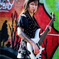 Laura Molina  profesor  Música En línea