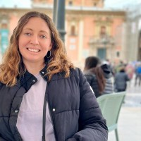 Profesor Laura O'Brien - BuscaTuProfesor