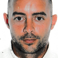 Profesor - Matthieu Thomas
