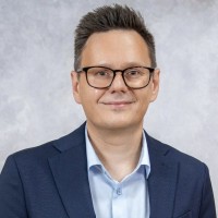 Profesor - Artem Altunin