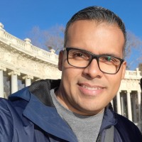 Profesor - Daniel Carrasquel