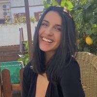 Profesor - Ayla Chasco