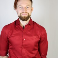 Profesor Blair Henderson - BuscaTuProfesor