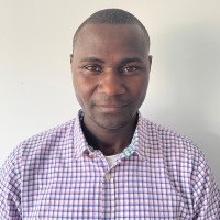 Profesor Derick Okwiri - BuscaTuProfesor