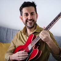 Profesor - Luigi Leoni