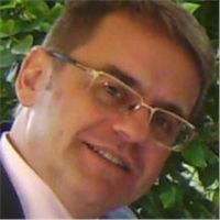 Profesor - Richard Schmolk Serrano