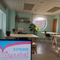 Profesor Estudio Reyzábal - BuscaTuProfesor