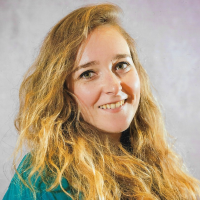 Profesor - Beatriz Roquette Servan