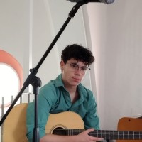 Profesor Andrés Ruiz - BuscaTuProfesor