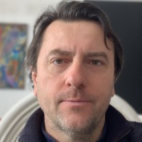 Javier Logrum  profesor  Inglés En línea