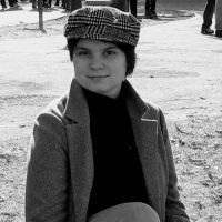 Profesor - Victoria Izard