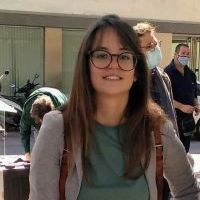 Profesor - Laura Miró
