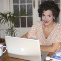 Profesor - Isabel Aguirre