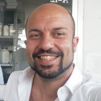 Profesor - Andrea Russo