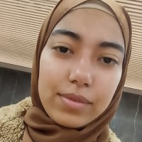 Profesor Rabab Lahlou - BuscaTuProfesor