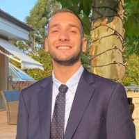 Profesor Jorge Larrea Liste - BuscaTuProfesor