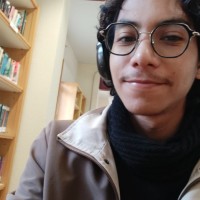 Profesor - Argenis Solórzano